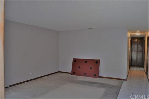 1995 E Devonshire Ave, Hemet, CA 92544 photo 11