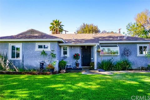 3926 Canterbury Rd, Riverside, CA 92504 photo 2