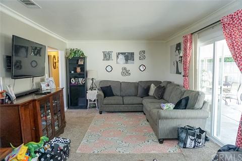 3926 Canterbury Rd, Riverside, CA 92504 photo 8
