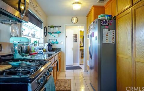 3926 Canterbury Rd, Riverside, CA 92504 photo 6