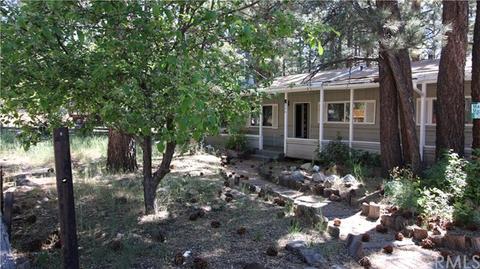 570 St Moritz Dr, Big Bear Lake, CA 92315 photo 3