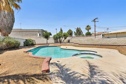 1082 N Olive Ave, Rialto, CA 92376 photo 19