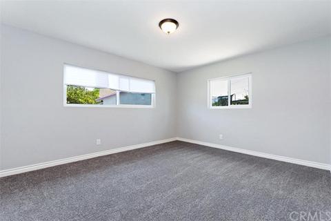 1082 N Olive Ave, Rialto, CA 92376 photo 8