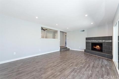 1082 N Olive Ave, Rialto, CA 92376 photo 2