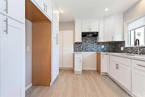 1082 N Olive Ave, Rialto, CA 92376 photo 5