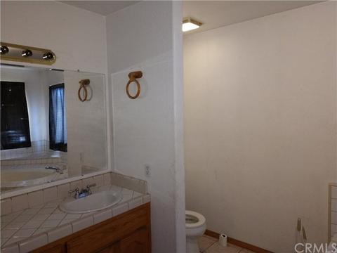 11222 Locust Ave, Hesperia, CA 92345 photo 6