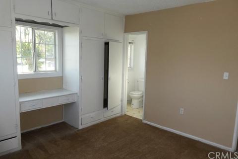 9833 Lombardy Ave, Bloomington, CA 92316 photo 18