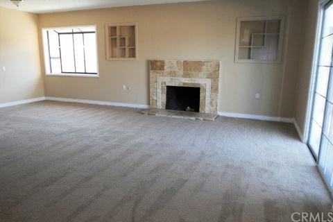 9833 Lombardy Ave, Bloomington, CA 92316 photo 6