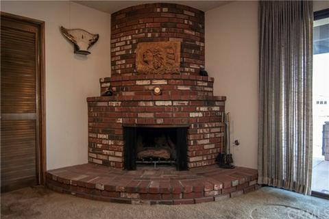 18098 Harbor Dr, Victorville, CA 92392 photo 4
