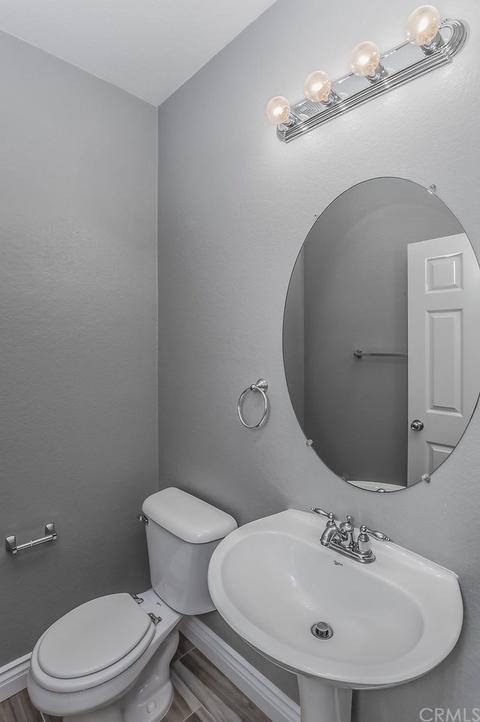 15469 Petunia St, Fontana, CA 92336 photo 9