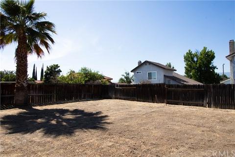 631 E Pioneer Ave, Redlands, CA 92374 photo 21
