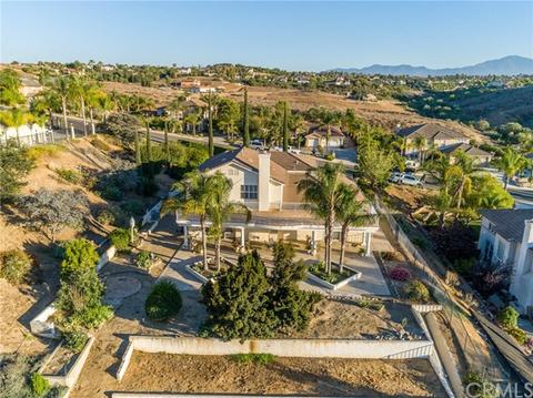 12780 Canyonwind Rd, Riverside, CA 92503 photo 5