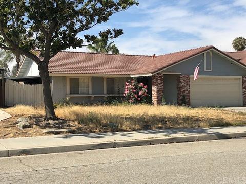 19311 Caledonia Dr, Riverside, CA 92508 photo 1