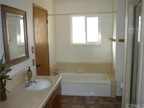 22621 Putting Green Way, Tehachapi, CA 93561 photo 16