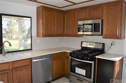 1004 Pebble Beach Dr, Upland, CA 91784 photo 4