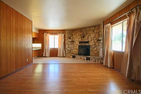9475 Malpaso, Phelan, CA 92371 photo 5