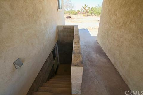 9475 Malpaso, Phelan, CA 92371 photo 15