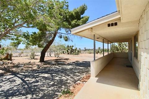 9475 Malpaso, Phelan, CA 92371 photo 3