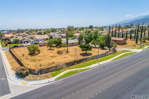 4328 N Riverside Ave, Rialto, CA 92377 photo 9