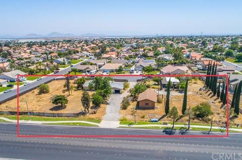 4328 N Riverside Ave, Rialto, CA 92377 photo 2