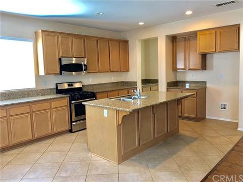13152 Casey Ct, Beaumont, CA 92223 photo 8