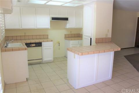 12768 Tesuque Rd, Apple Valley, CA 92308 photo 10