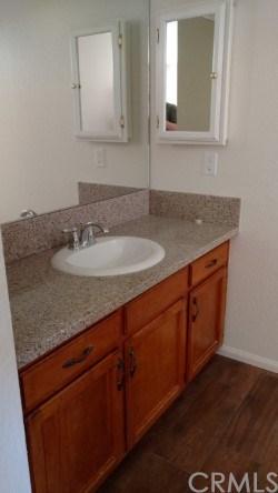 7637 Hemlock Ave, Hesperia, CA 92345 photo 10