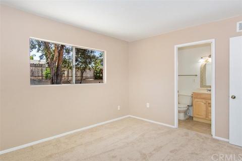 7565 Cherimoya Ct, Fontana, CA 92336 photo 16