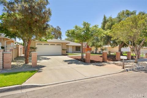 7565 Cherimoya Ct, Fontana, CA 92336 photo 3