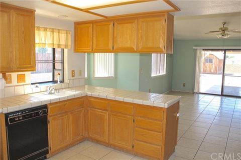 15518 Via Bahia St, Hesperia, CA 92345 photo 23