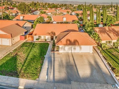 1659 Buckeye St, Highland, CA 92346 photo 5