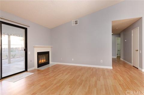 1659 Buckeye St, Highland, CA 92346 photo 9