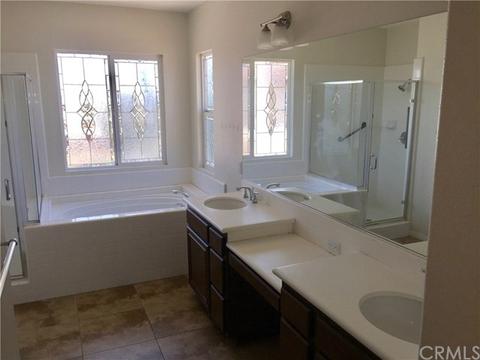 1015 E Smiderle, Ontario, CA 91764 photo 32