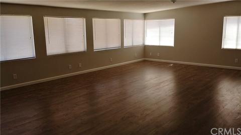16005 Mesquite St, Hesperia, CA 92345 photo 8