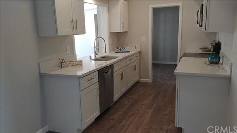 16005 Mesquite St, Hesperia, CA 92345 photo 3