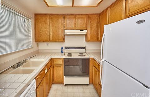 19109 Palo Verde Dr, Apple Valley, CA 92308 photo 12