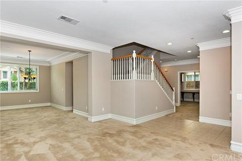 15845 Wardlow Pl, Fontana, CA 92336 photo 2