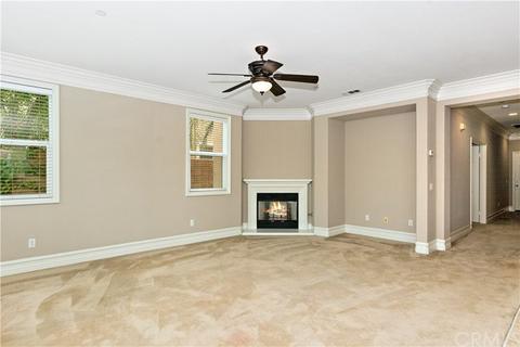 15845 Wardlow Pl, Fontana, CA 92336 photo 4