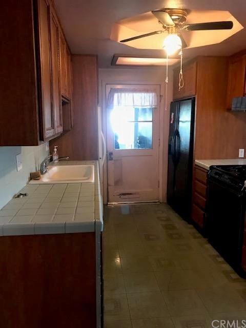 475 Johnston St, Colton, CA 92324 photo 3