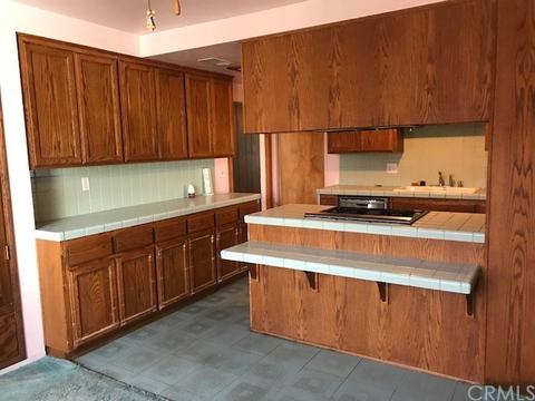 475 Johnston St, Colton, CA 92324 photo 5