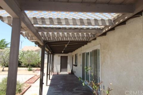 16468 Chippewa Rd, Apple Valley, CA 92307 photo 5