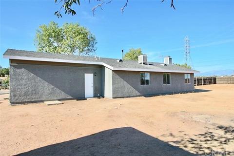 7505 Maple, Hesperia, CA 92345 photo 16