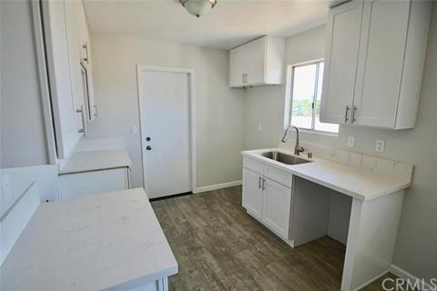 7505 Maple, Hesperia, CA 92345 photo 4