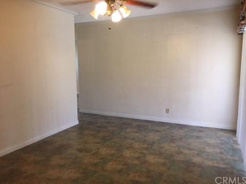 925 W Hawthorne St, Ontario, CA 91762 photo 4