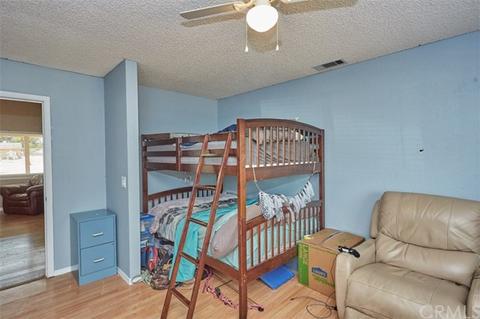 18373 Deodar St, Hesperia, CA 92345 photo 21