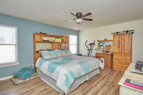 18373 Deodar St, Hesperia, CA 92345 photo 16