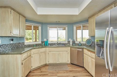 18373 Deodar St, Hesperia, CA 92345 photo 12
