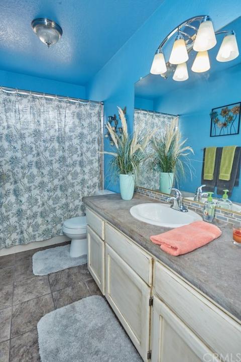 18373 Deodar St, Hesperia, CA 92345 photo 24