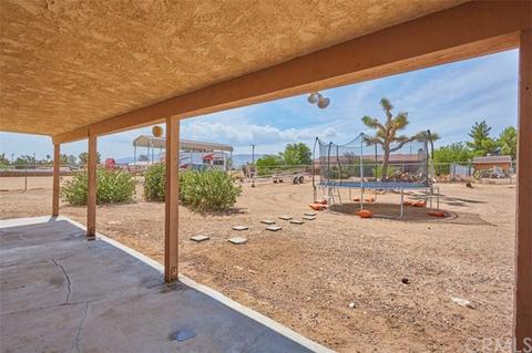 18373 Deodar St, Hesperia, CA 92345 photo 26