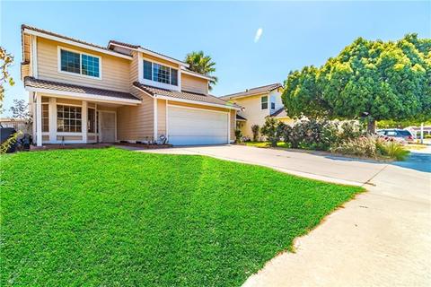 847 E Jackson St, Rialto, CA 92376 photo 1